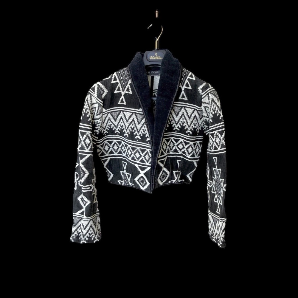 Vintage New Identity Jacket Womens Med Black Beige Southwestern Aztec Cropped